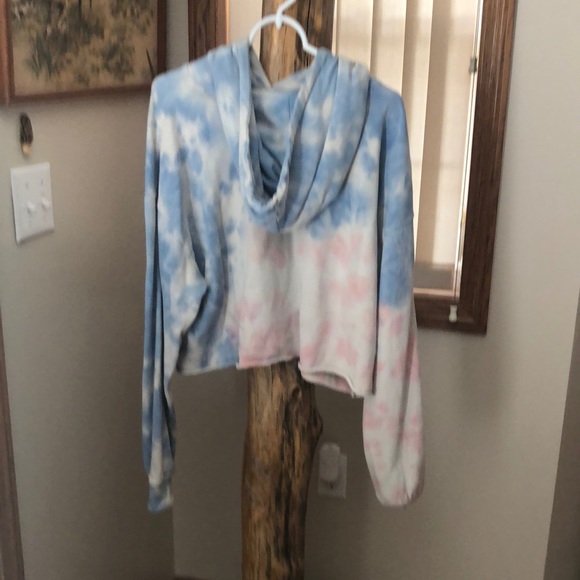 Cropped sweatshirt